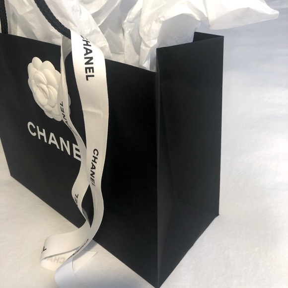 Sold!! Chanel Black Paper Shopping Storage Gift Bag + Ribbon & Paper - Picture 2 of 7